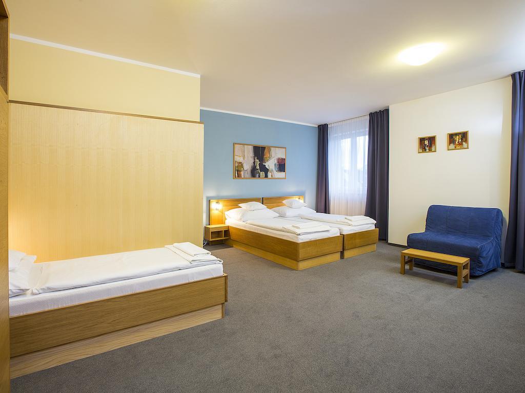 Hotel Trend Plzen Exterior photo