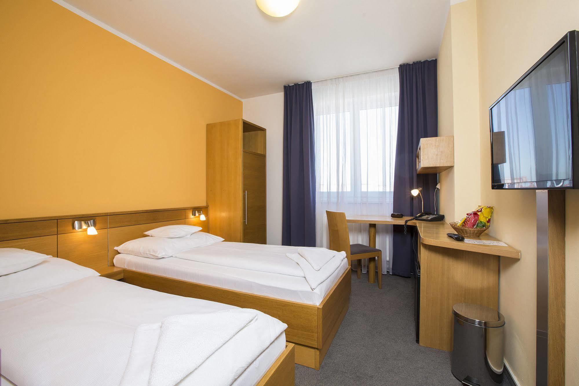 Hotel Trend Plzen Exterior photo
