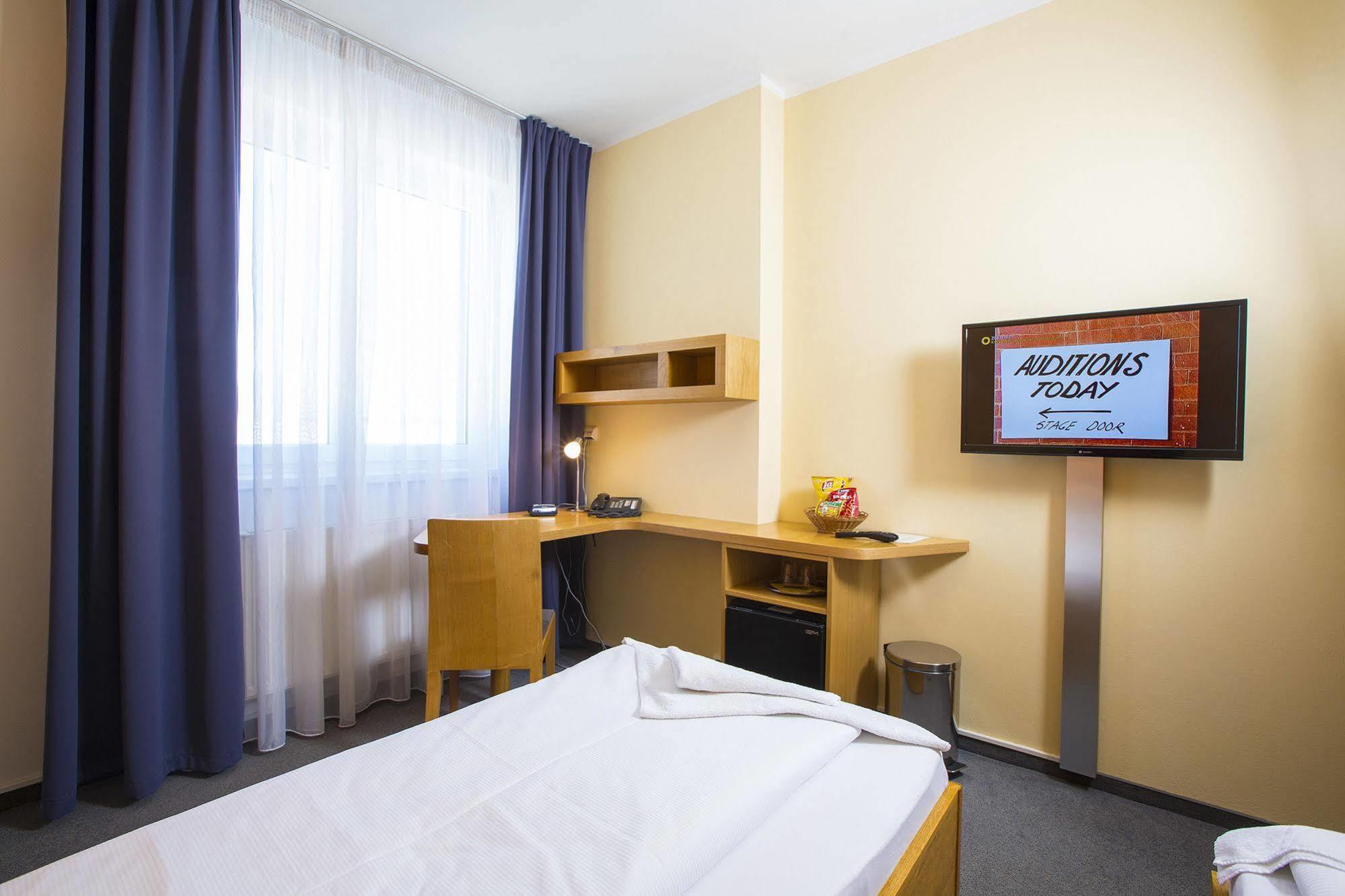 Hotel Trend Plzen Exterior photo