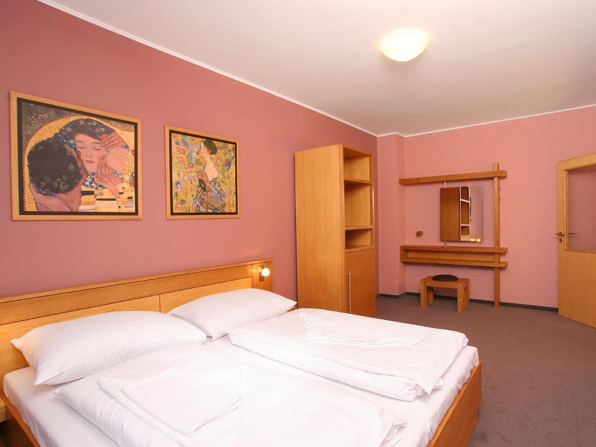 Hotel Trend Plzen Room photo