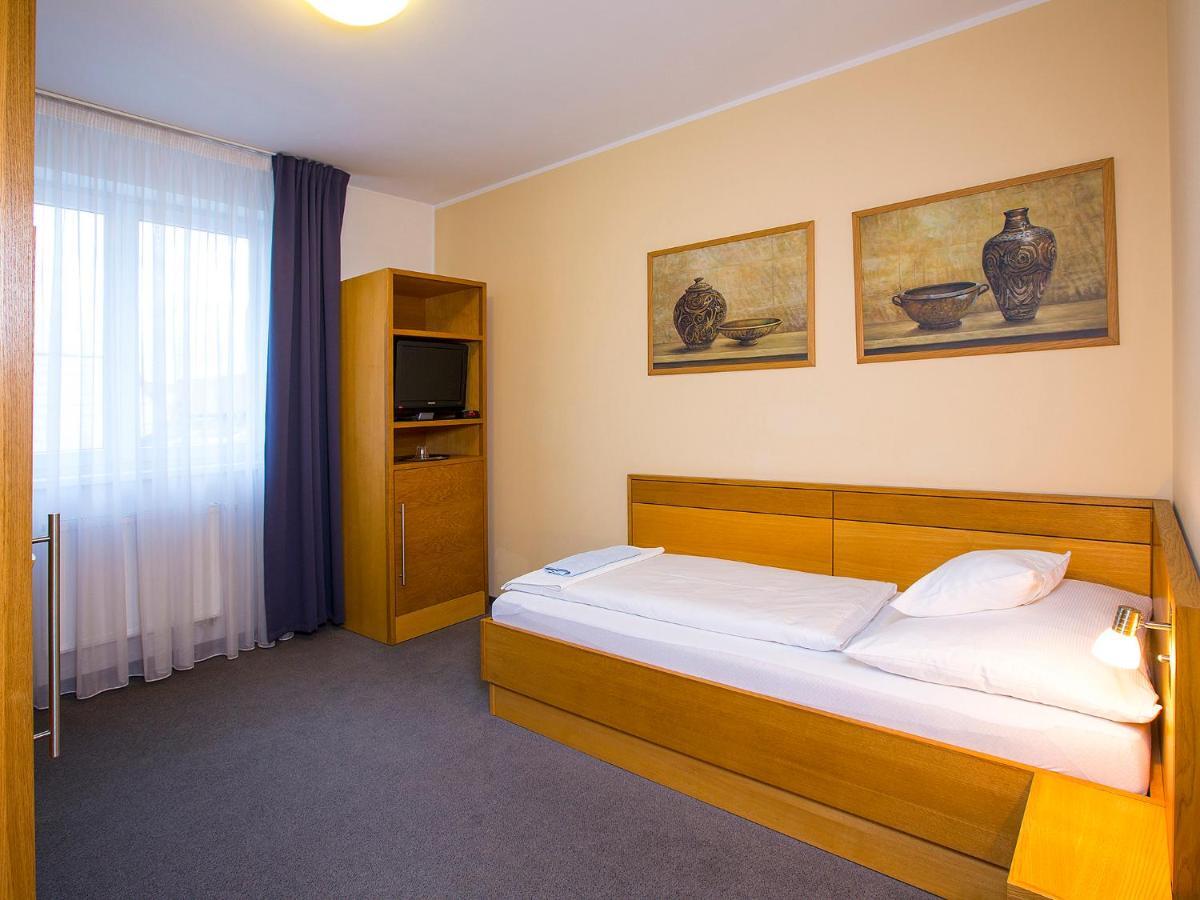 Hotel Trend Plzen Room photo