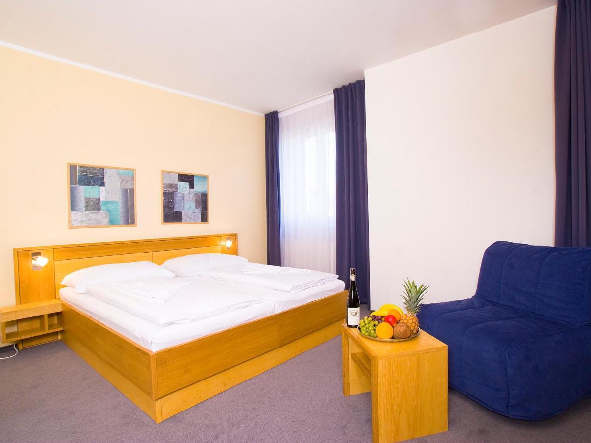 Hotel Trend Plzen Room photo